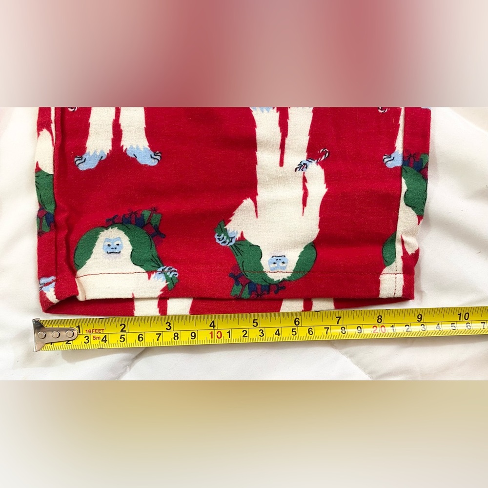 ⭐️ Old Navy Red Yeti Pajama Pants - Picture 6 of 8